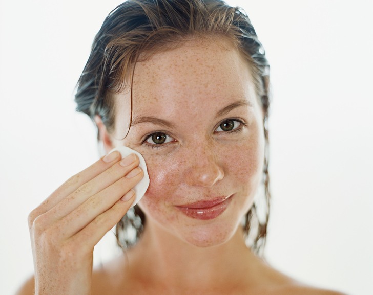 10 mejores maneras de quitar el maquillaje sin productos químicos