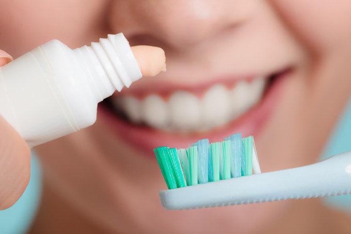 Las 8 mejores pastas dentales naturales y orgánicas (y por